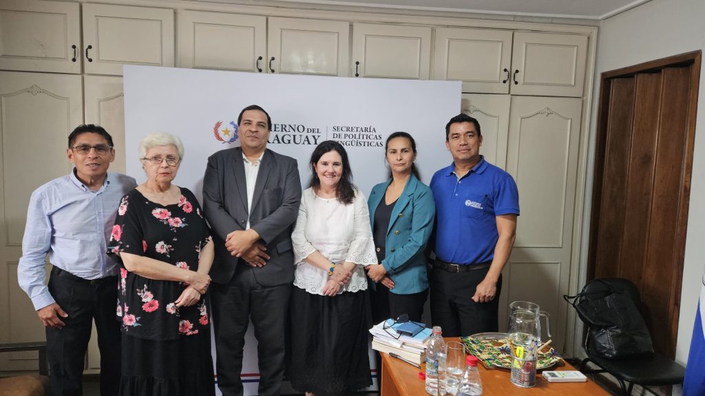 Ministro de la SPL se reúne con experta de reconocida universidad británica