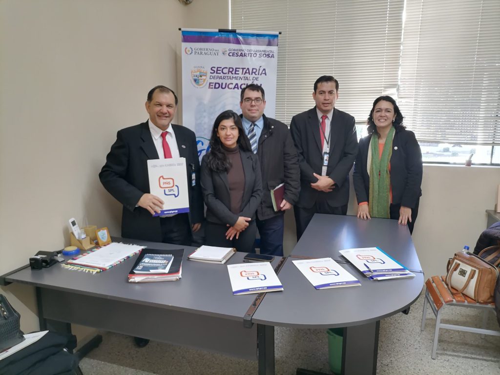 Visita a la gobernación del Guairá para fortalecer las lenguas oficiales