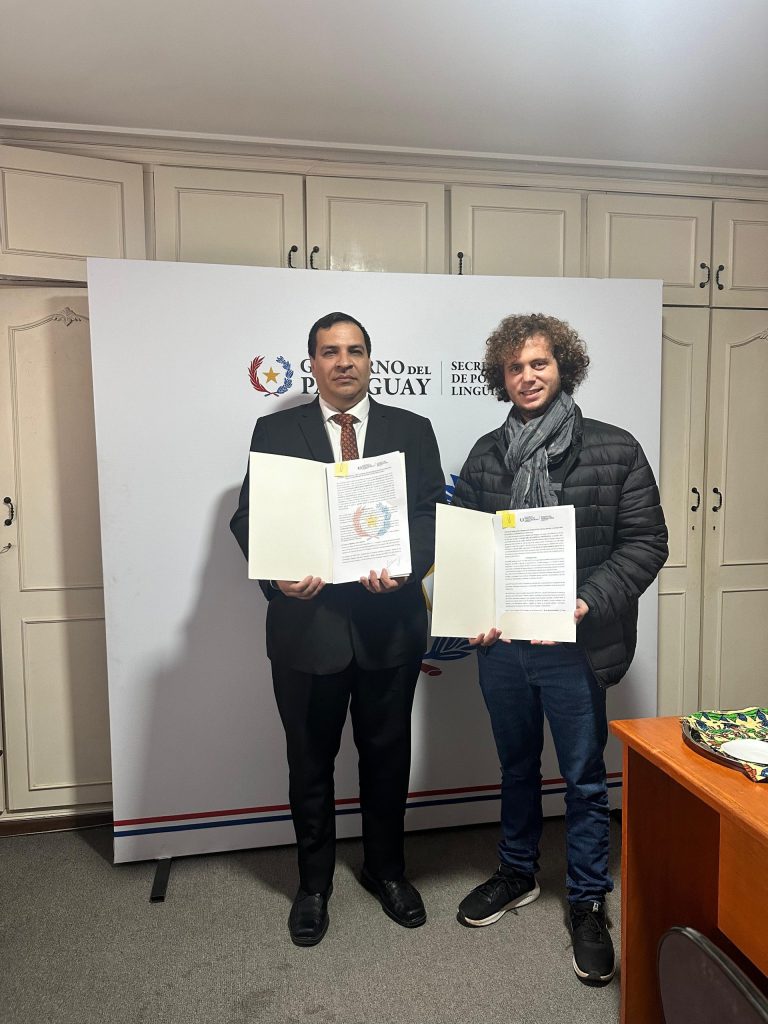 Firma de convenio para fomentar la pluralidad lingüística