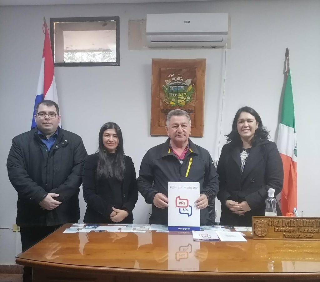 Funcionarios de la SPL visitaron la municipalidad de San Juan Nepomuceno para fortalecer el bilingüismo oficial