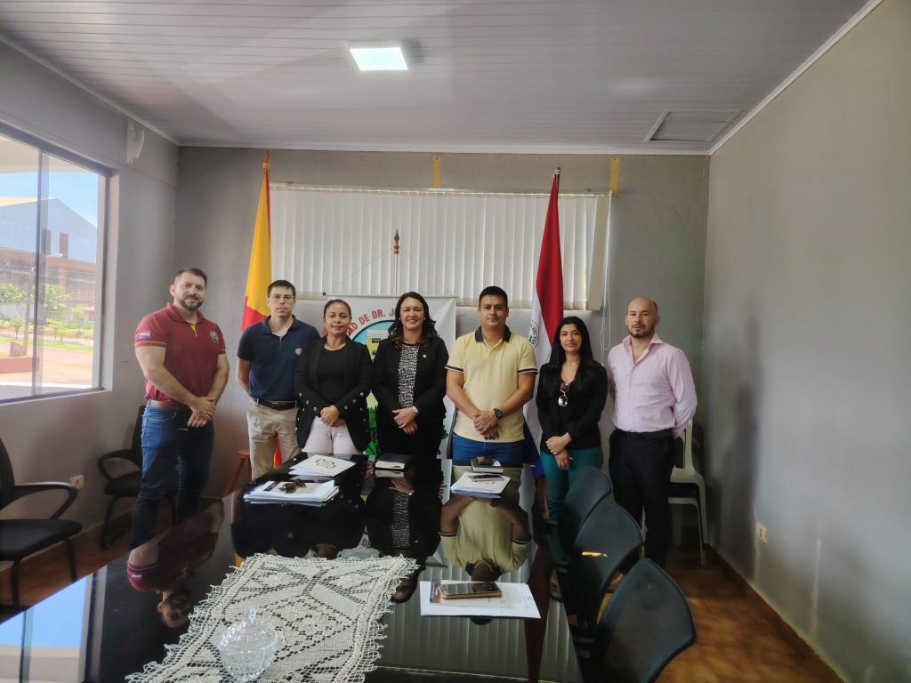 SPL realiza asesoramiento técnico lingüístico en la Municipalidad de Juan León Mallorquín