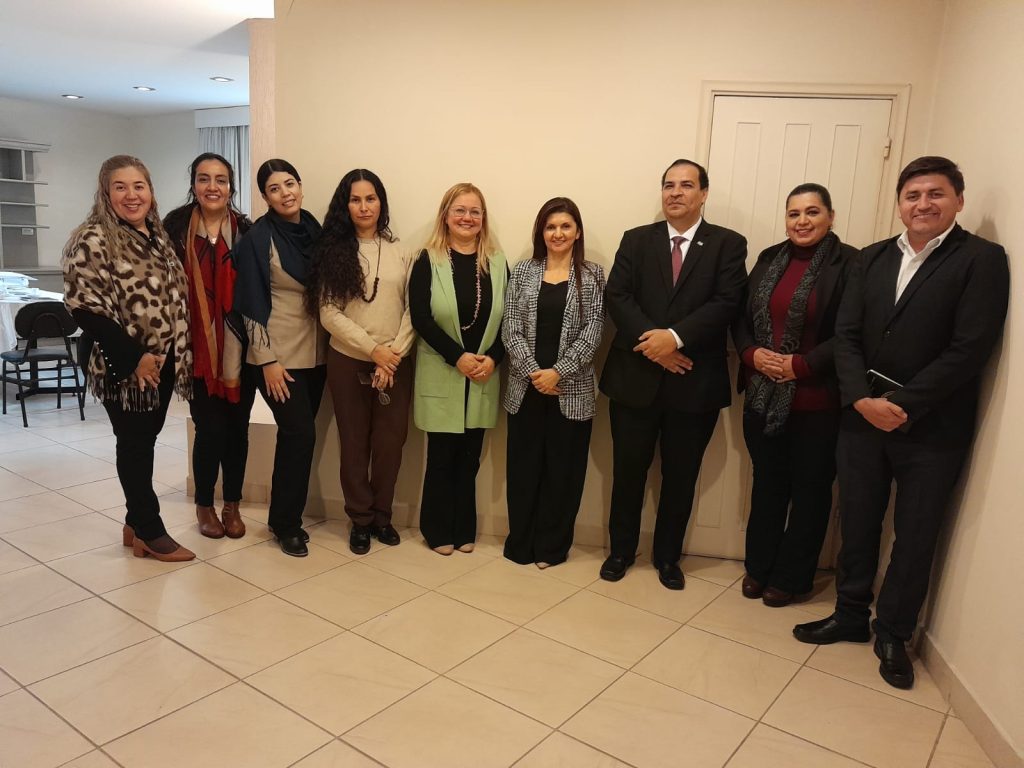 SPL y MEC avanzan en propuestas para fortalecer la educación multilingüe en Paraguay